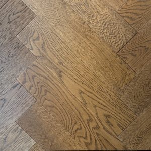 Stamford 4mm Veneer 15mm Herringbone Engineered European Oak Flooring